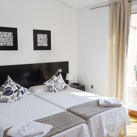 New Point Madrid Apartments Екстер'єр фото