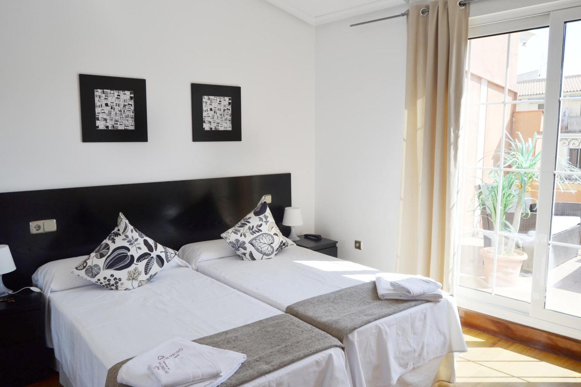 New Point Madrid Apartments Екстер'єр фото