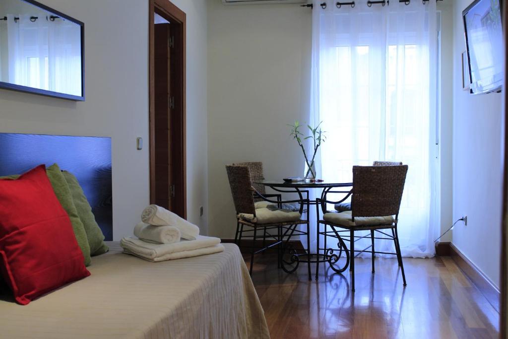 New Point Madrid Apartments Екстер'єр фото