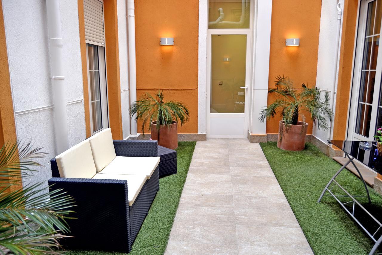New Point Madrid Apartments Екстер'єр фото