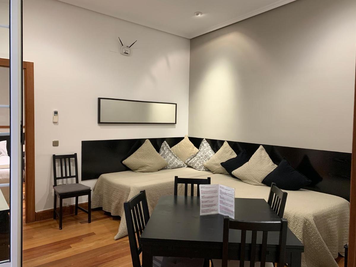 New Point Madrid Apartments Екстер'єр фото