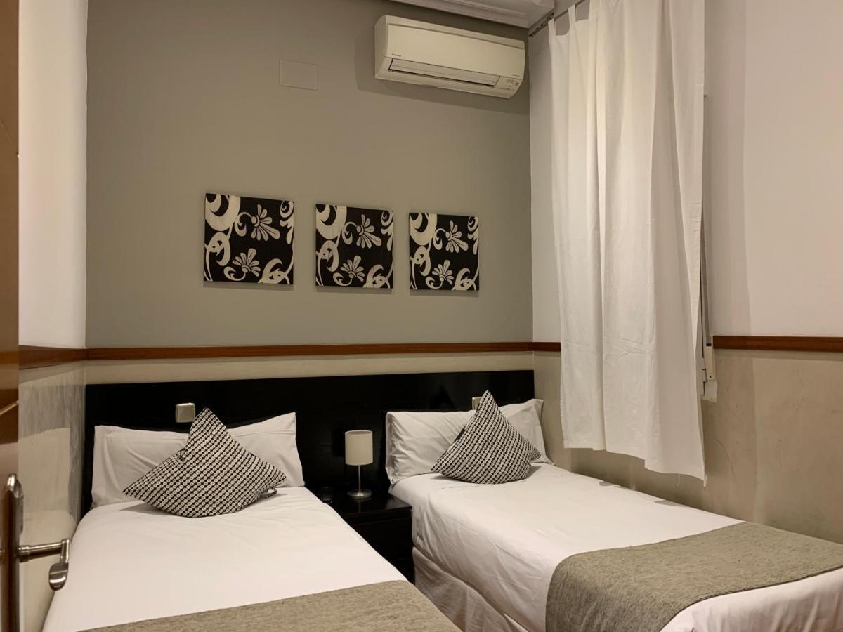 New Point Madrid Apartments Екстер'єр фото